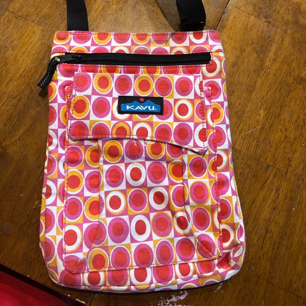 Kavu cross-body purse
